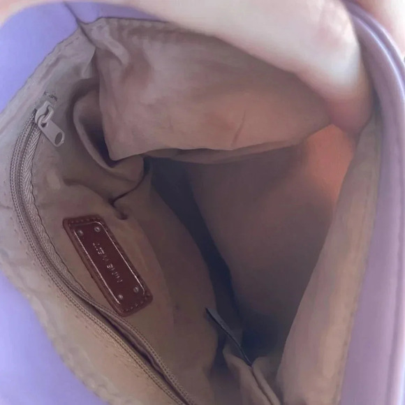 Nine West crossbody & wristlet in one - Picture 4 of 16